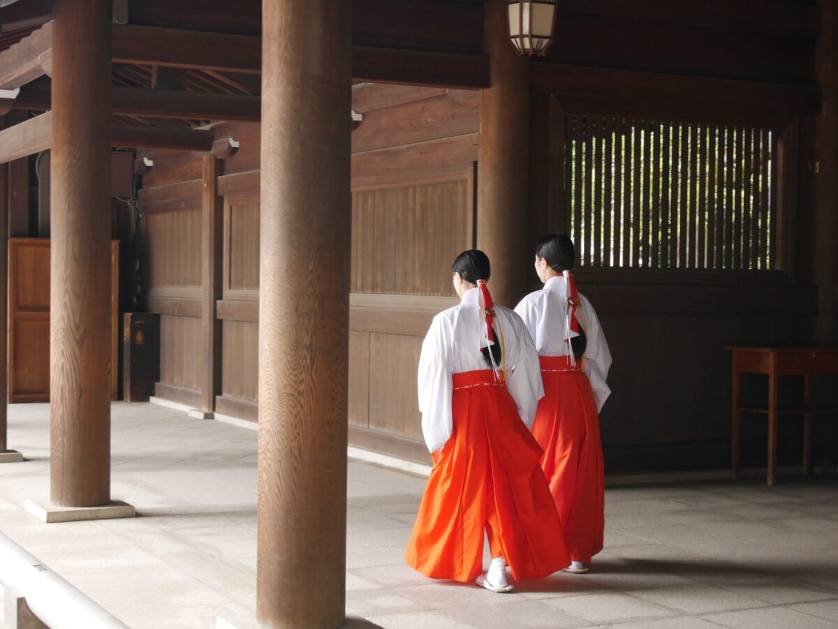 伊勢神宮も10月は神様がいない！？出雲大社との関係や祭事を解説